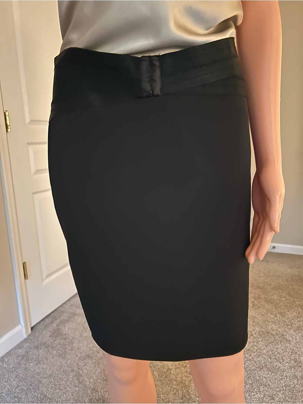 Elizabeth and James Black Satin-Trim Pencil Skirt